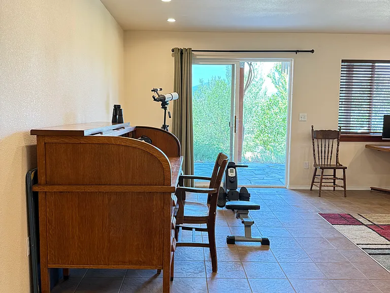 51 Ophir Dr — Photo 34