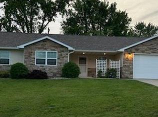 113 Stone Ridge Dr, Hannibal, MO 63401