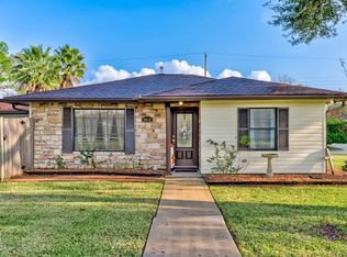 2819 Uvalde Ave, Nederland, TX 77627