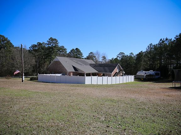 3rd image of 120 Norris Rd