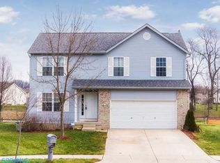 915 Lakeway Ct E, Westerville, OH 43081