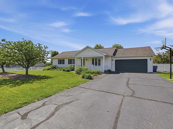 3rd image of 2179 KOWALSKI ROAD