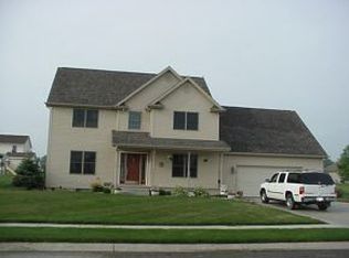204 Parkview Dr, Bremen, IN 46506