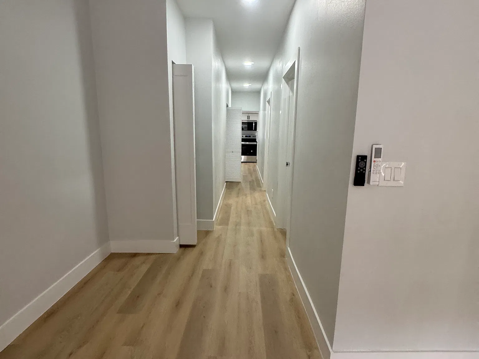 1 bed, 580 sqft, $2,200 — Photo 2