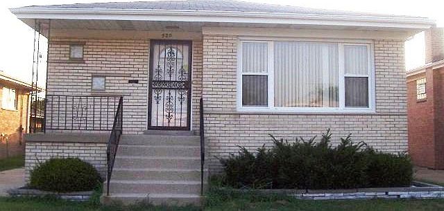 1st image of 520 Yates Ave