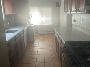 (Undisclosed Address), Oceanside, NY 11572