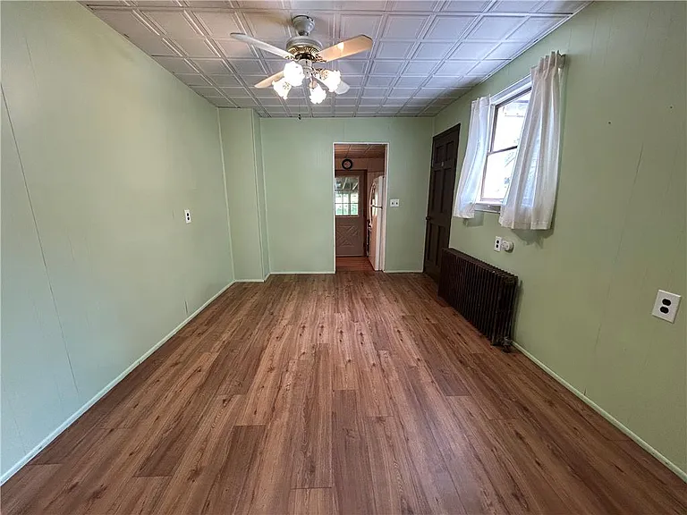 131 E Union Blvd — Photo 6