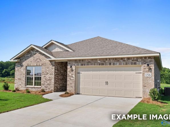 3217 Chestnut Ct SE, Decatur, AL 35603