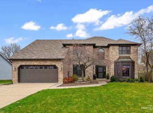 1136 Averill Dr, Batavia, IL 60510