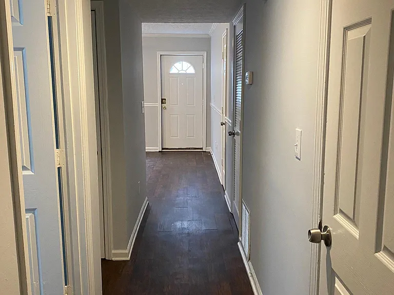2050 Joseph E Boone Blvd NW #6 — Photo 9