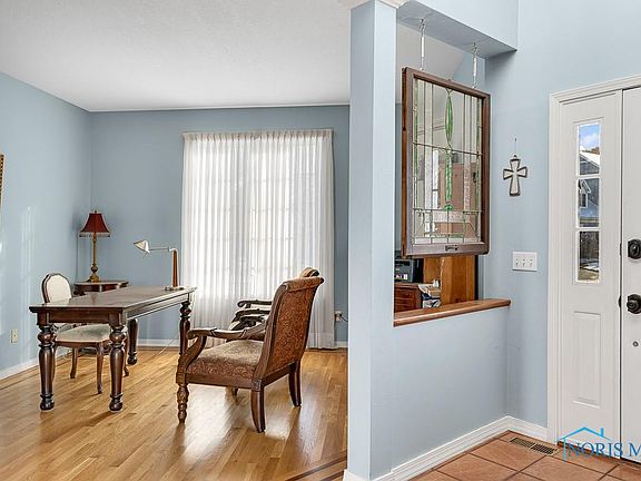 5th image of 7526 Shadywood Ln