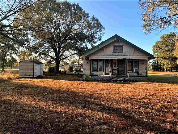 2nd image of 1689 County Road 4102