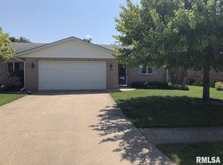 946 S Iowa St, Geneseo, IL
