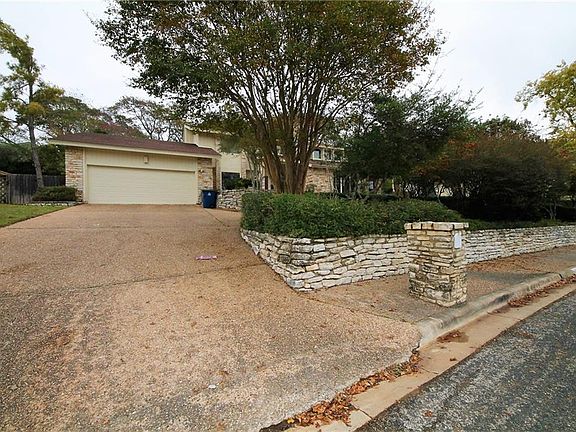 2nd image of 6223 Ledge Mountain Dr