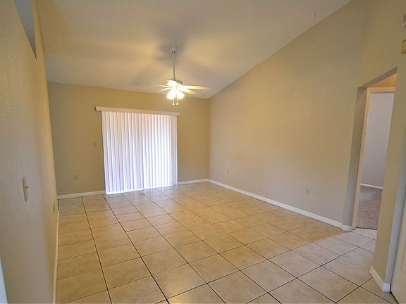 2nd image of 1632 Gentre St