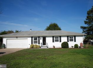 62 Rosier Ln, Colonial Beach, VA 22443