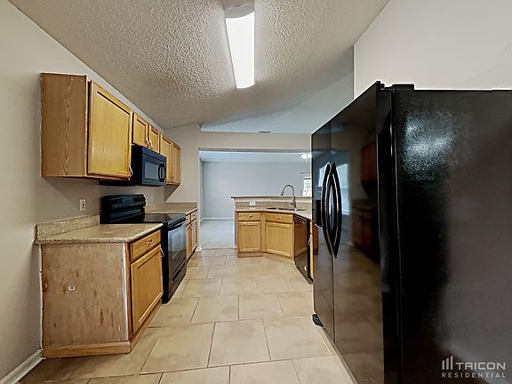 5th image of 10359 Song Sparrow Ln