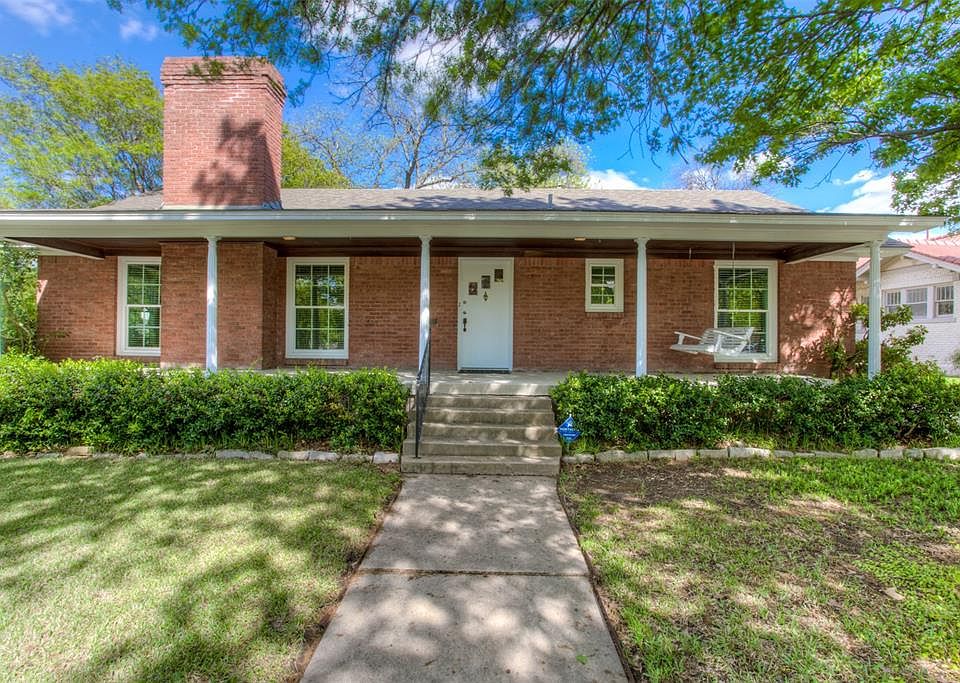 1st image of 2317 Willing Ave
