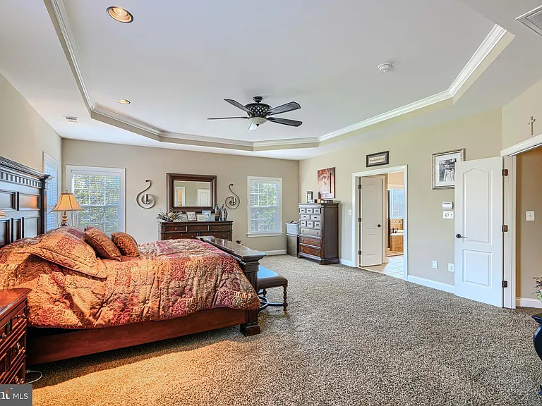 1319 Martin Meadows Dr — Photo 86