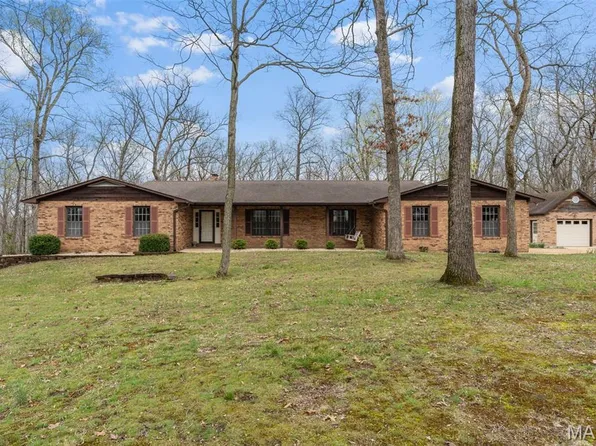 17 Stablestone Dr, Union, MO 63084