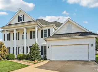 826 Crosswood Ct, Saint Louis, MO