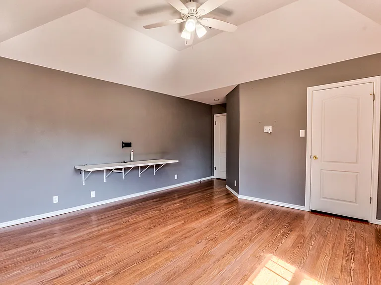 1708 Pagedale Cv — Photo 61