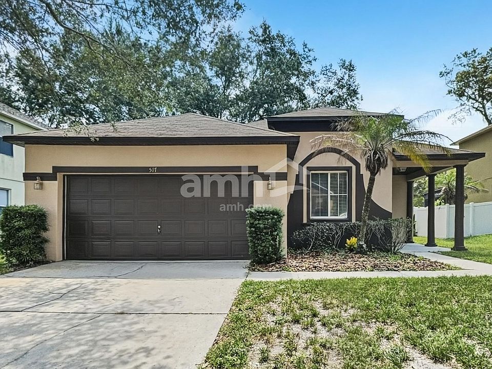 1st image of 517 Vicks Landing Dr