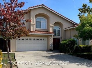 1910 White Oaks Rd, Campbell, CA 95008