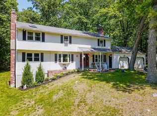 49 Countryside Rd, North Grafton, MA 01536