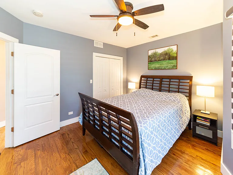 2243 N Monticello Ave — Photo 18
