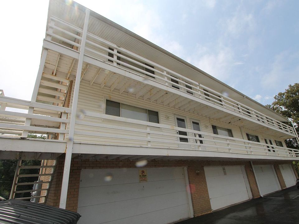 1st image of 1901 Park Ave #154