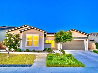 791 Sunset Dr S, Madera, CA 93636
