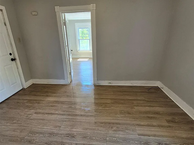 69 Greenkill Ave #2 — Photo 12