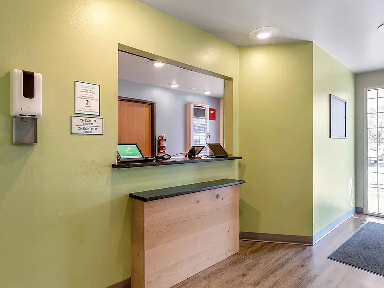 Lobby and Guest Check-in