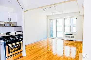 Rented by Urban Realty NYC