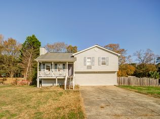 45 Winchester Dr, Euharlee, GA 30145