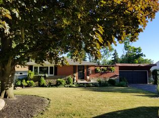 433 Burt Cir, Lewiston, NY 14092