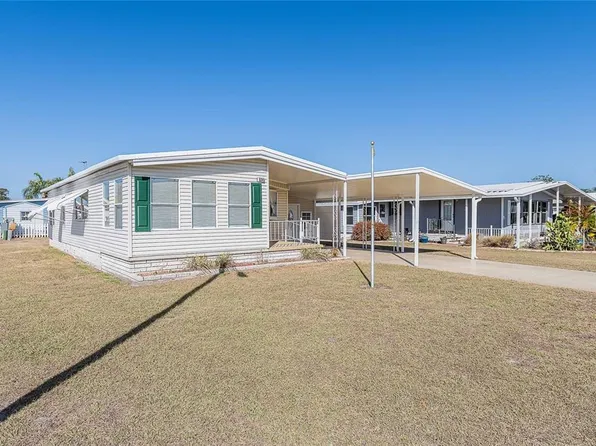 5341 Powhattan St, Zephyrhills, FL 33542