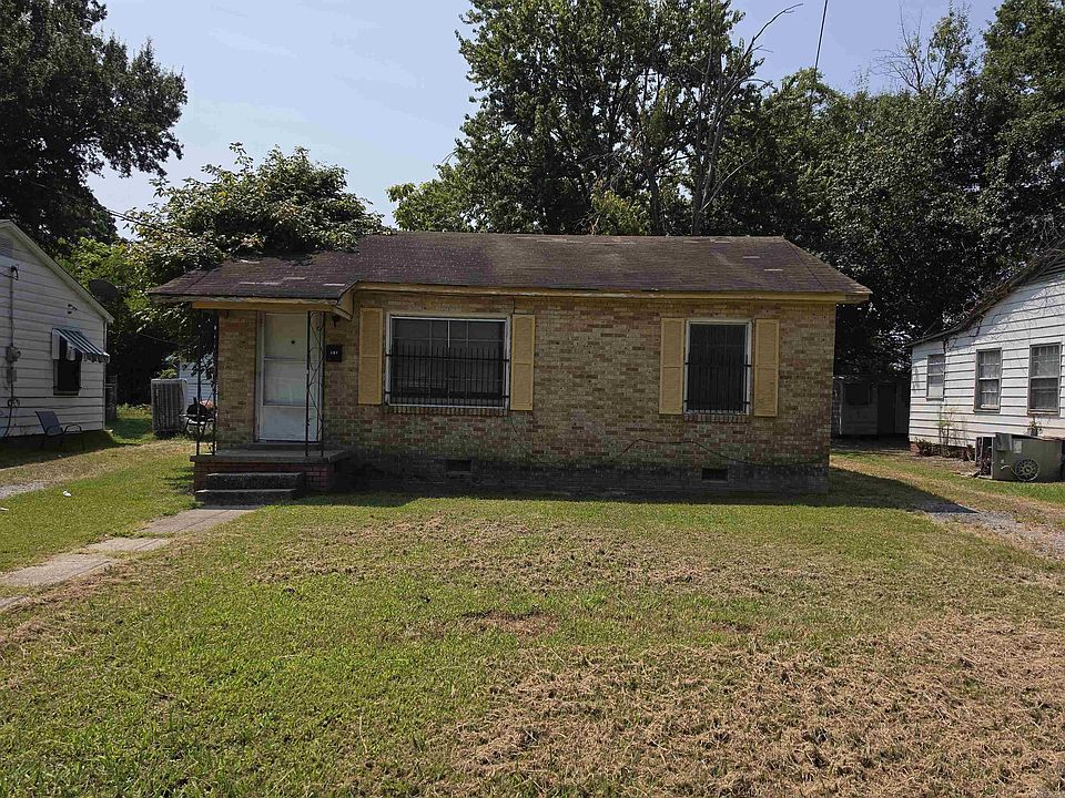 1st image of 310 W 24th Ave