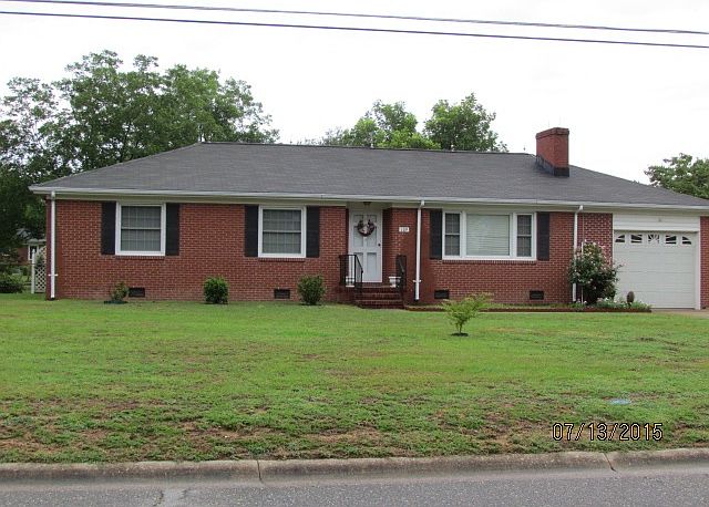 1st image of 109 Forest Dr