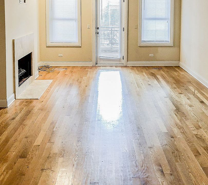1st image of 2330 N Greenview Ave #1D
