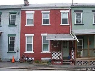 16 Brick Row, Athens, NY 12015