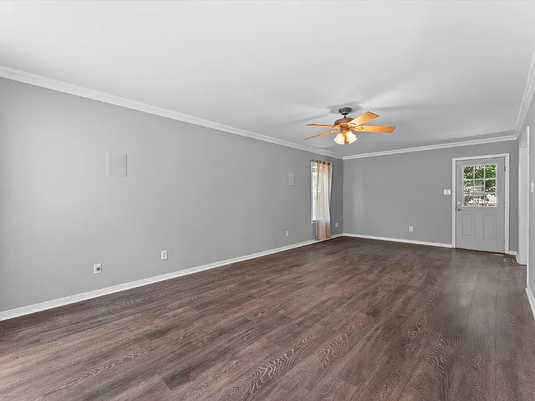 6912 Dartmouth Ave — Photo 7