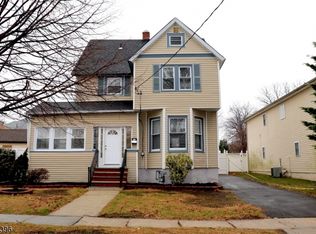 1653 Park St, Rahway, NJ 07065