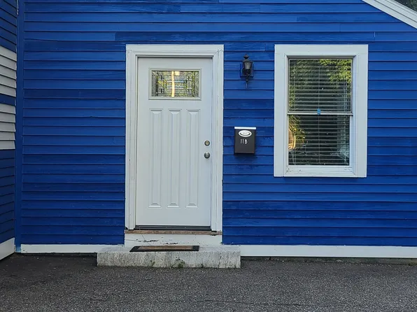 11 Maple St #2, Paxton, MA 01612