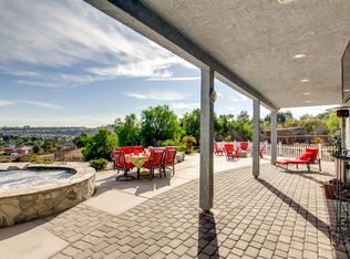 1618 Ridge Rd, Vista, CA 92081