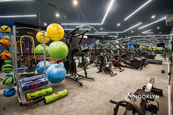 Rented by Nooklyn NYC LLC | media 17