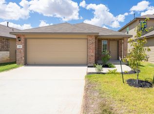 213 Legendary Trail Loop, Floresville, TX 78114