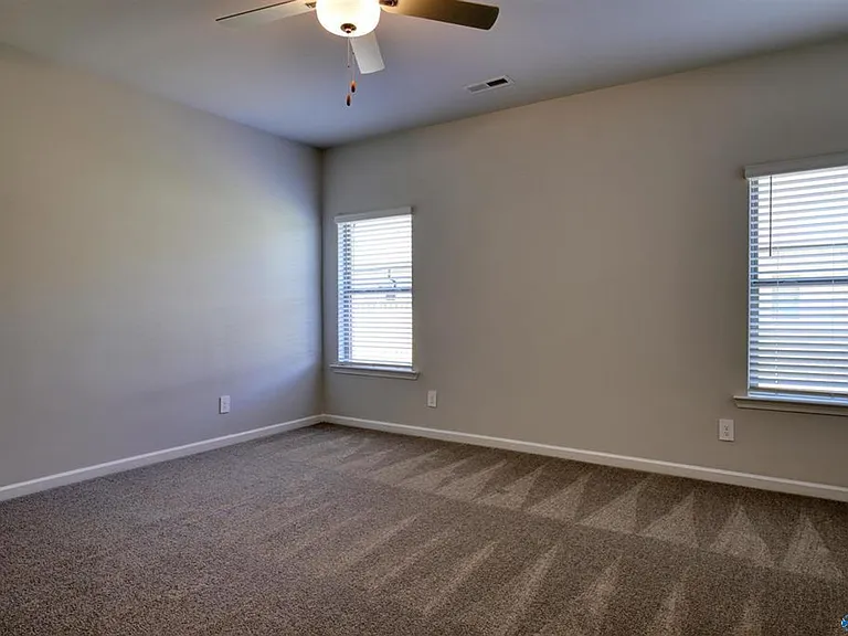 6002 Gardner Maples Dr — Photo 8