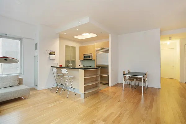 Rented by Corcoran | media 2